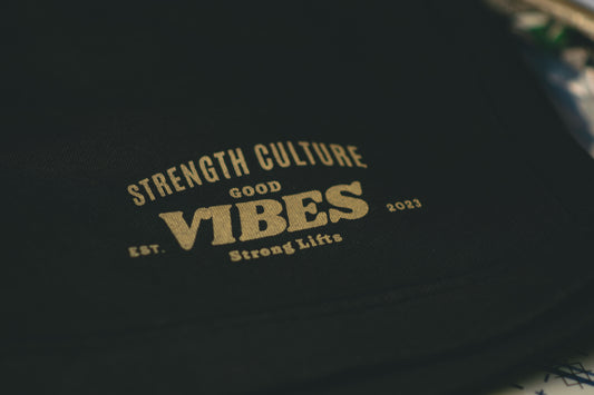 Good Vibes Strong Lift Shorts
