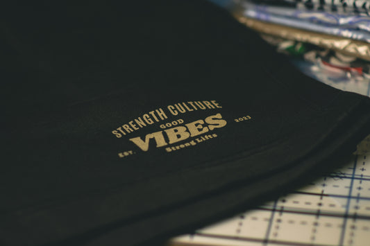 Good Vibes Strong Lift Shorts